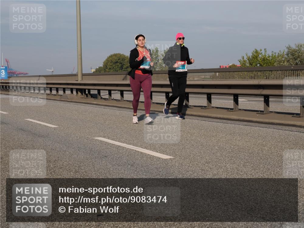 03.10.2025 - Köhlbrandbrückenlauf Fabian Wolf http://msf.ph/oto/9083474 03.10.2025 10:19:10 Position 3 3 meine-sportfotos.de