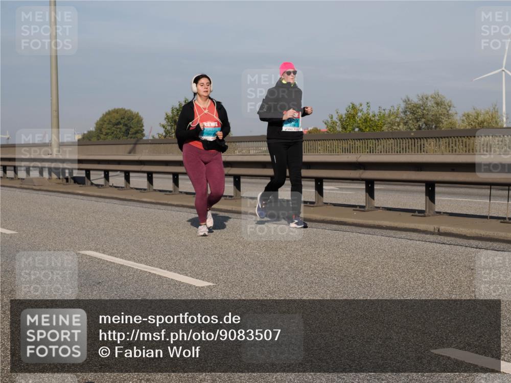 03.10.2025 - Köhlbrandbrückenlauf Fabian Wolf http://msf.ph/oto/9083507 03.10.2025 10:19:10 Position 3  meine-sportfotos.de