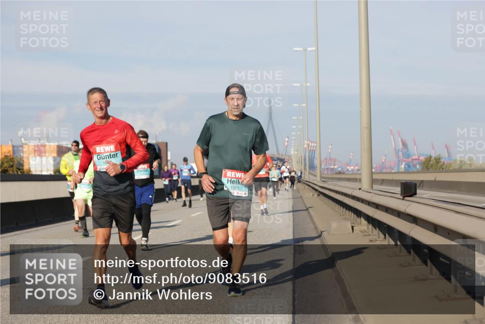 03.10.2025 - Köhlbrandbrückenlauf Jannik Wohlers http://msf.ph/oto/9083516 03.10.2025 09:55:51 Position 3 108, 1501 meine-sportfotos.de