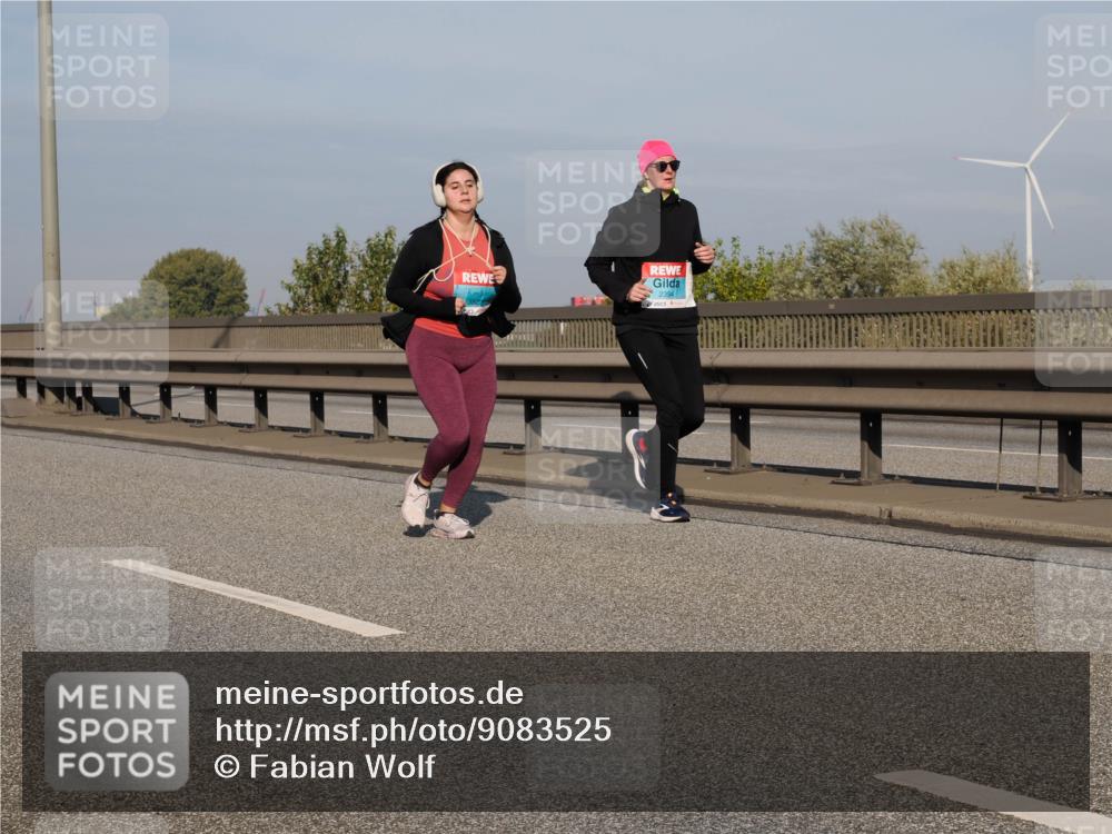 03.10.2025 - Köhlbrandbrückenlauf Fabian Wolf http://msf.ph/oto/9083525 03.10.2025 10:19:11 Position 3 2394 meine-sportfotos.de