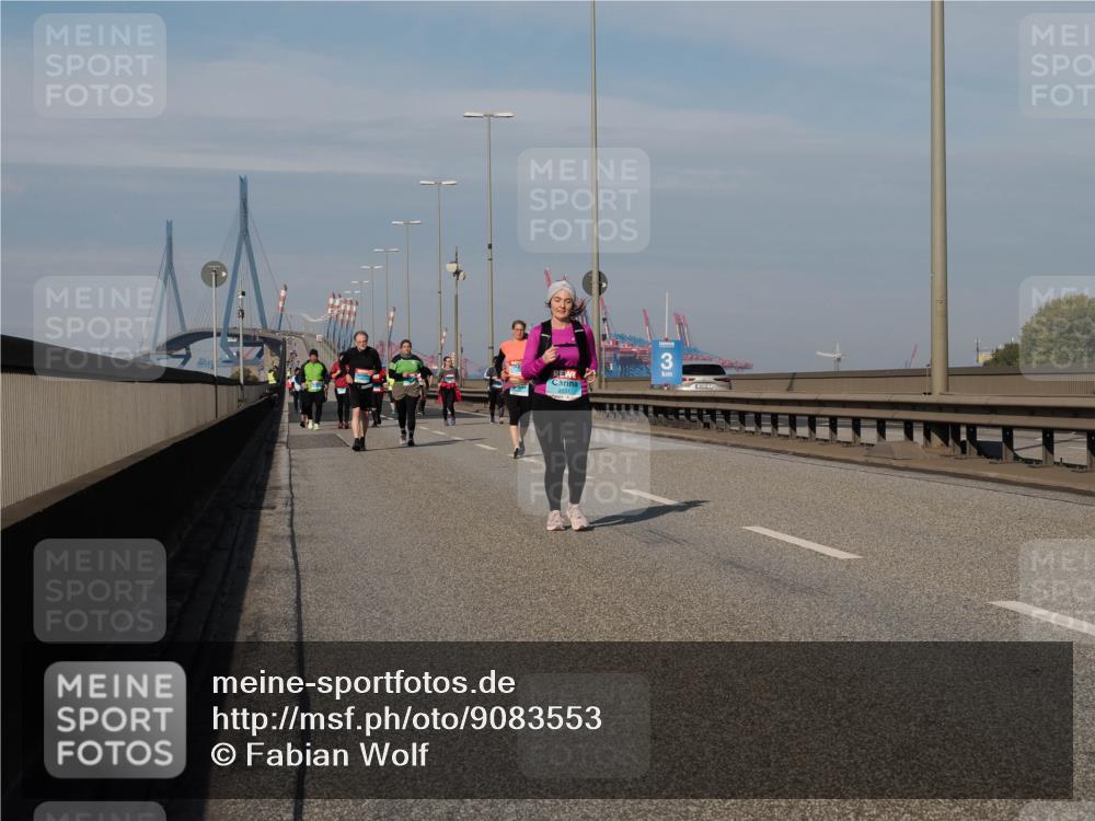 03.10.2025 - Köhlbrandbrückenlauf Fabian Wolf http://msf.ph/oto/9083553 03.10.2025 10:19:21 Position 3  meine-sportfotos.de
