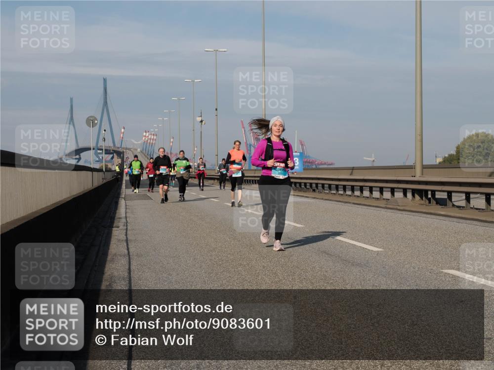 03.10.2025 - Köhlbrandbrückenlauf Fabian Wolf http://msf.ph/oto/9083601 03.10.2025 10:19:22 Position 3  meine-sportfotos.de