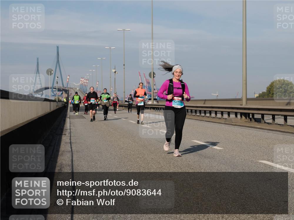 03.10.2025 - Köhlbrandbrückenlauf Fabian Wolf http://msf.ph/oto/9083644 03.10.2025 10:19:23 Position 3 2531 meine-sportfotos.de