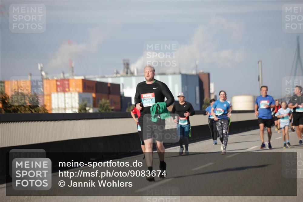 03.10.2025 - Köhlbrandbrückenlauf Jannik Wohlers http://msf.ph/oto/9083674 03.10.2025 10:06:22 Position 3 2873 meine-sportfotos.de