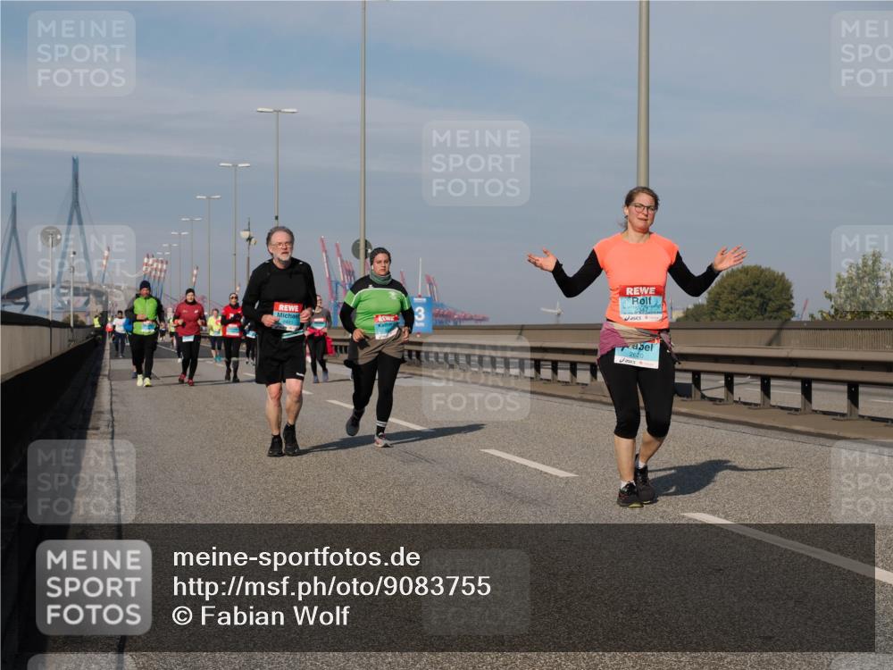 03.10.2025 - Köhlbrandbrückenlauf Fabian Wolf http://msf.ph/oto/9083755 03.10.2025 10:19:32 Position 3 2483, 2620 meine-sportfotos.de