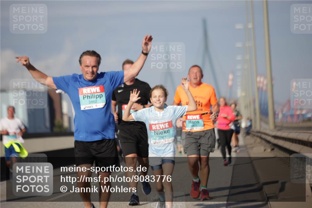 03.10.2025 - Köhlbrandbrückenlauf Jannik Wohlers http://msf.ph/oto/9083776 03.10.2025 10:06:29 Position 3 2862, 2861, 1853 meine-sportfotos.de