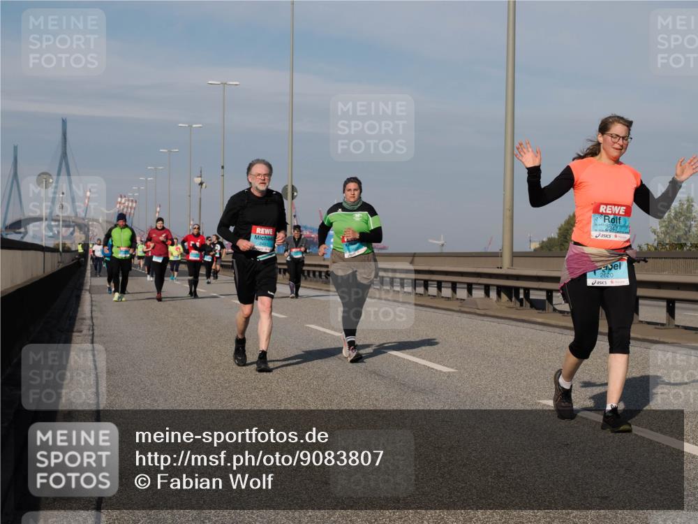 03.10.2025 - Köhlbrandbrückenlauf Fabian Wolf http://msf.ph/oto/9083807 03.10.2025 10:19:33 Position 3 2347, 2620 meine-sportfotos.de
