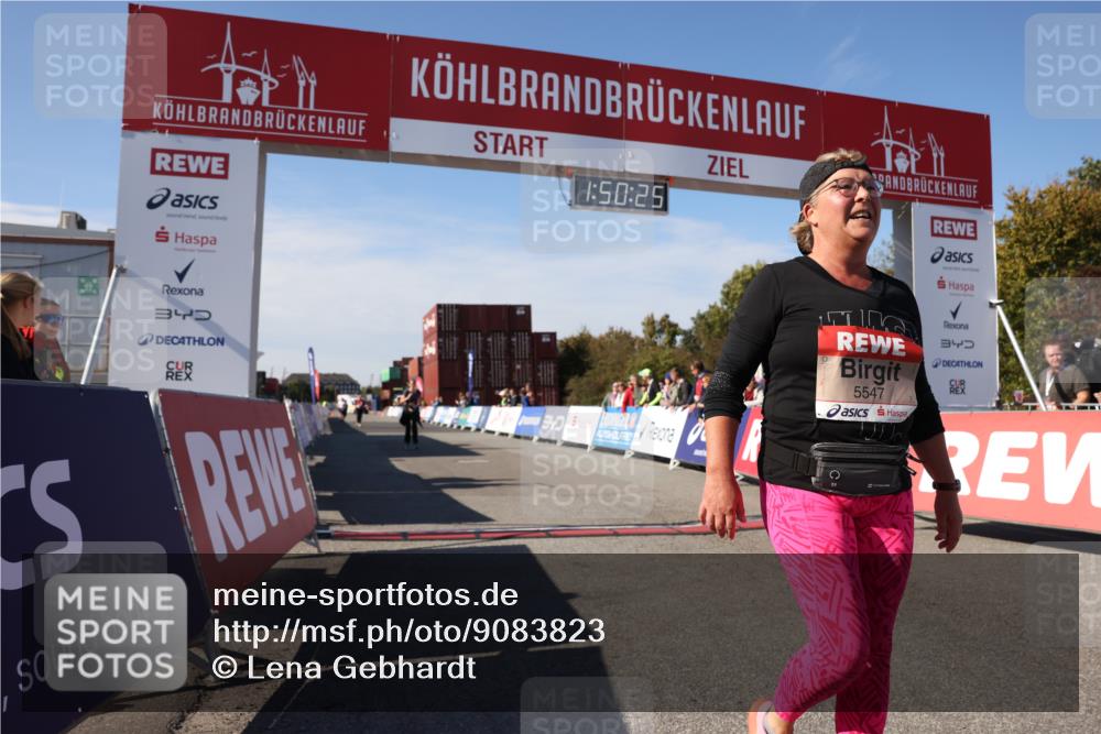 03.10.2025 - Köhlbrandbrückenlauf Lena Gebhardt http://msf.ph/oto/9083823 03.10.2025 13:50:25 Ziel 5225, 5294, 5547, 5611, 5612 meine-sportfotos.de