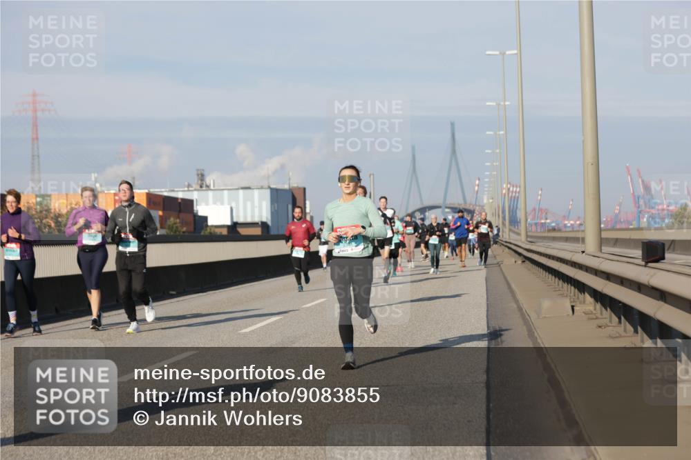 03.10.2025 - Köhlbrandbrückenlauf Jannik Wohlers http://msf.ph/oto/9083855 03.10.2025 09:56:02 Position 3  meine-sportfotos.de
