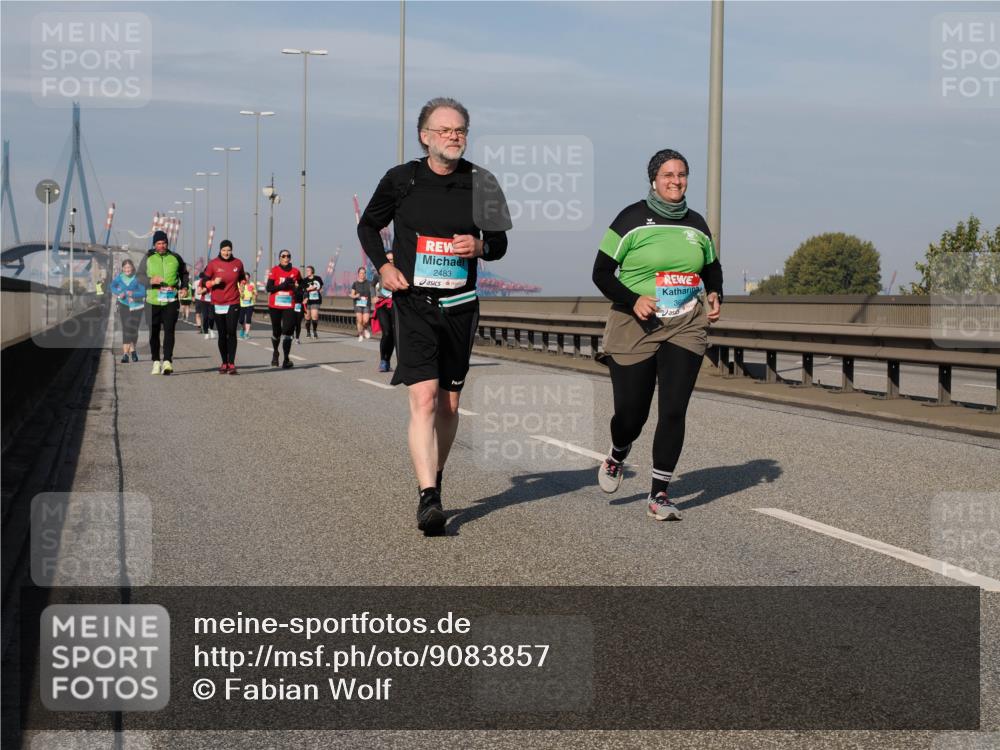 03.10.2025 - Köhlbrandbrückenlauf Fabian Wolf http://msf.ph/oto/9083857 03.10.2025 10:19:34 Position 3 2483 meine-sportfotos.de