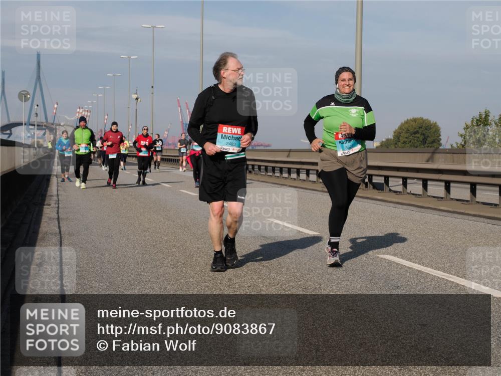 03.10.2025 - Köhlbrandbrückenlauf Fabian Wolf http://msf.ph/oto/9083867 03.10.2025 10:19:35 Position 3 2483, 3623 meine-sportfotos.de