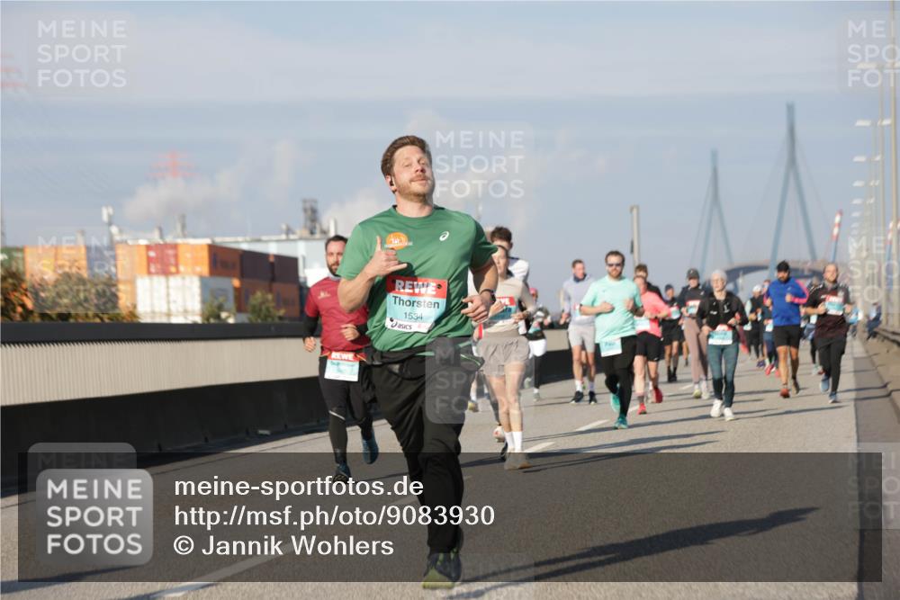 03.10.2025 - Köhlbrandbrückenlauf Jannik Wohlers http://msf.ph/oto/9083930 03.10.2025 09:56:05 Position 3 1534 meine-sportfotos.de