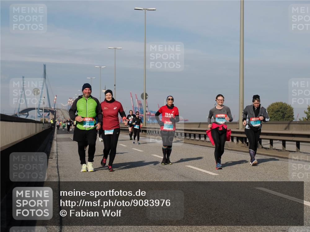 03.10.2025 - Köhlbrandbrückenlauf Fabian Wolf http://msf.ph/oto/9083976 03.10.2025 10:19:42 Position 3  meine-sportfotos.de