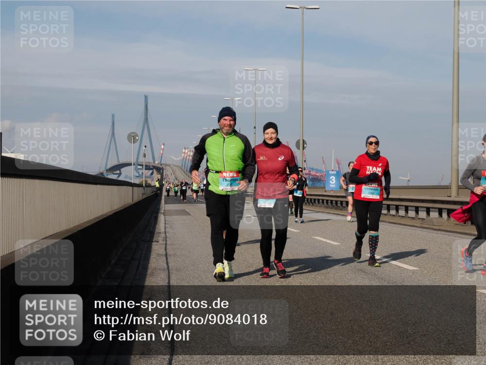 03.10.2025 - Köhlbrandbrückenlauf Fabian Wolf http://msf.ph/oto/9084018 03.10.2025 10:19:43 Position 3 2517, 3, 2565 meine-sportfotos.de