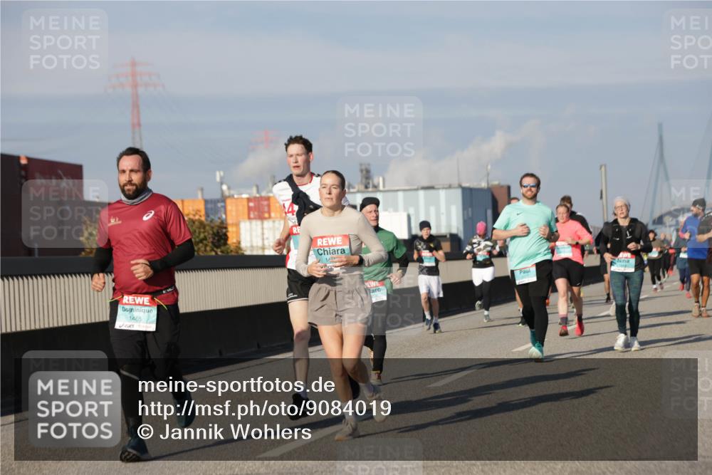 03.10.2025 - Köhlbrandbrückenlauf Jannik Wohlers http://msf.ph/oto/9084019 03.10.2025 09:56:08 Position 3 1465, 115 meine-sportfotos.de