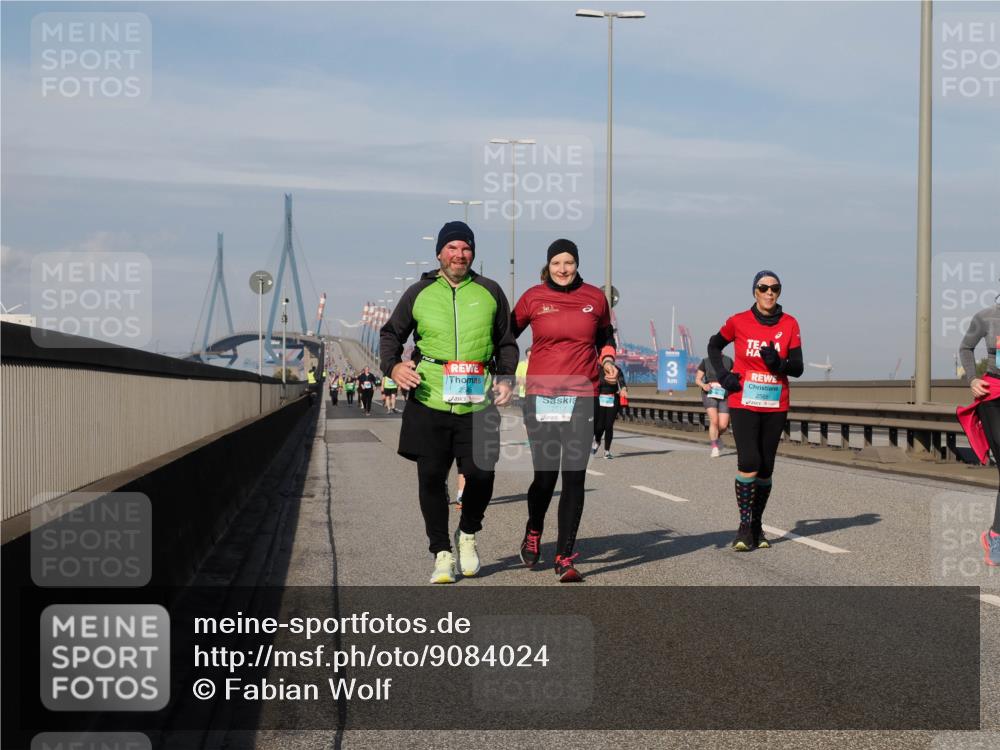 03.10.2025 - Köhlbrandbrückenlauf Fabian Wolf http://msf.ph/oto/9084024 03.10.2025 10:19:43 Position 3 2517, 3, 2565 meine-sportfotos.de