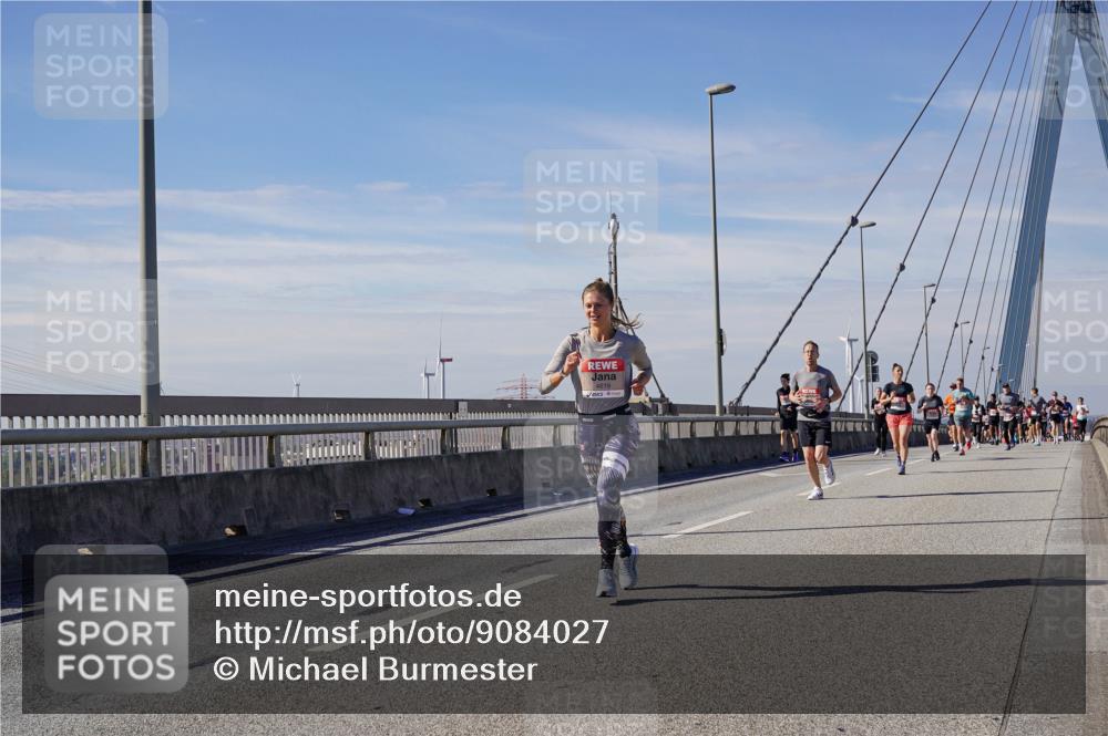 03.10.2025 - Köhlbrandbrückenlauf Michael Burmester http://msf.ph/oto/9084027 03.10.2025 12:42:24 Position 2 4619, 1994 meine-sportfotos.de