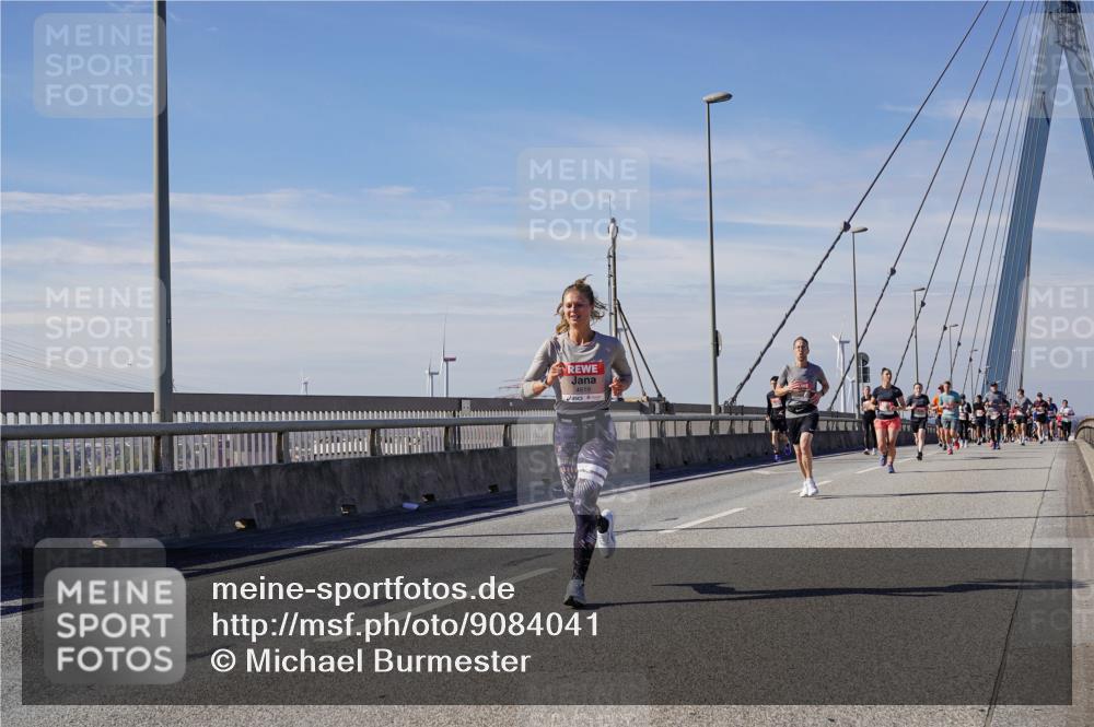 03.10.2025 - Köhlbrandbrückenlauf Michael Burmester http://msf.ph/oto/9084041 03.10.2025 12:42:24 Position 2 4619 meine-sportfotos.de