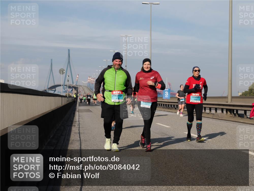 03.10.2025 - Köhlbrandbrückenlauf Fabian Wolf http://msf.ph/oto/9084042 03.10.2025 10:19:44 Position 3 2517, 3, 3, 2565 meine-sportfotos.de