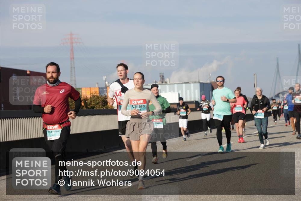 03.10.2025 - Köhlbrandbrückenlauf Jannik Wohlers http://msf.ph/oto/9084054 03.10.2025 09:56:08 Position 3 1465 meine-sportfotos.de