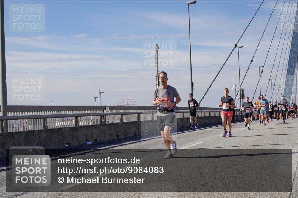 03.10.2025 - Köhlbrandbrückenlauf Michael Burmester http://msf.ph/oto/9084083 03.10.2025 12:42:27 Position 2  meine-sportfotos.de