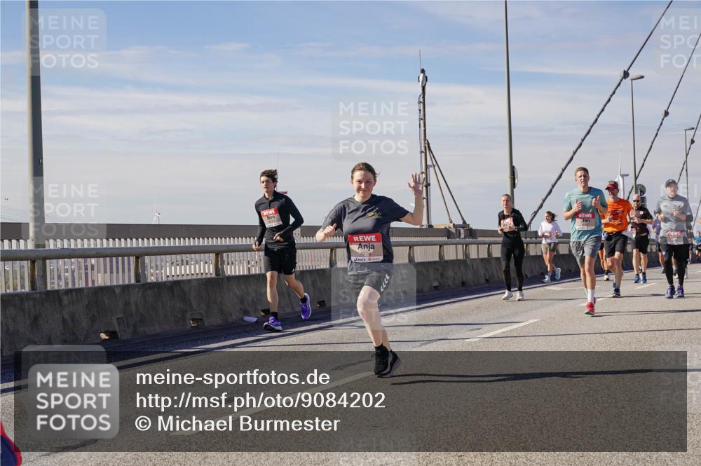 03.10.2025 - Köhlbrandbrückenlauf Michael Burmester http://msf.ph/oto/9084202 03.10.2025 12:42:31 Position 2 4278, 7777 meine-sportfotos.de