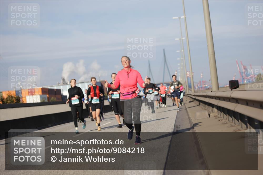 03.10.2025 - Köhlbrandbrückenlauf Jannik Wohlers http://msf.ph/oto/9084218 03.10.2025 10:06:38 Position 3  meine-sportfotos.de