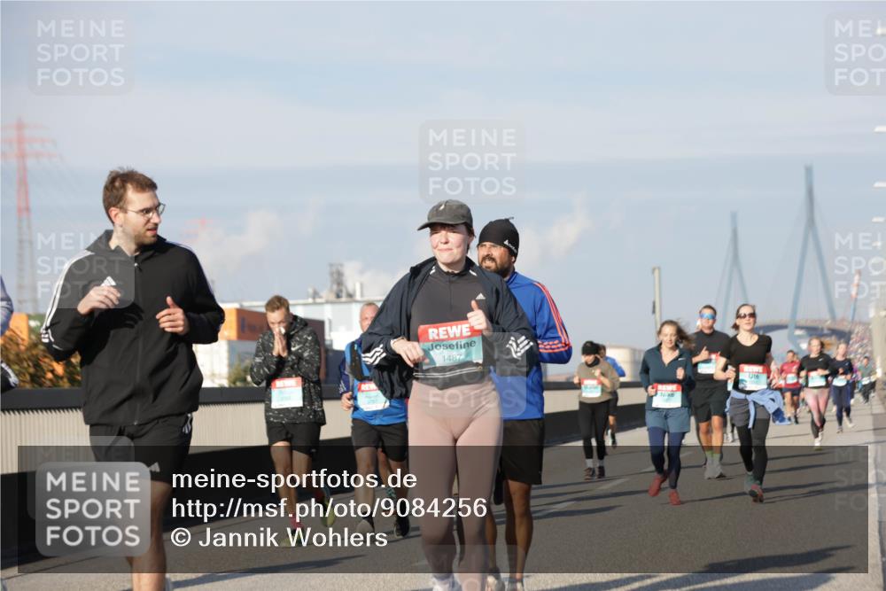 03.10.2025 - Köhlbrandbrückenlauf Jannik Wohlers http://msf.ph/oto/9084256 03.10.2025 09:56:15 Position 3 1487 meine-sportfotos.de