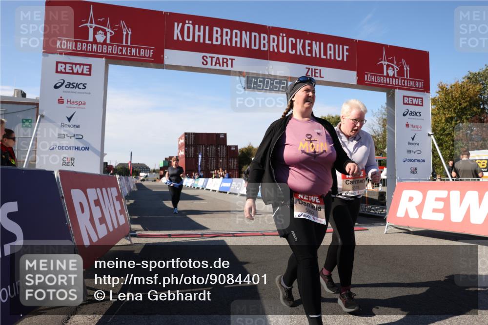 03.10.2025 - Köhlbrandbrückenlauf Lena Gebhardt http://msf.ph/oto/9084401 03.10.2025 13:50:52 Ziel 4851, 5472, 5595, 5608, 5992 meine-sportfotos.de