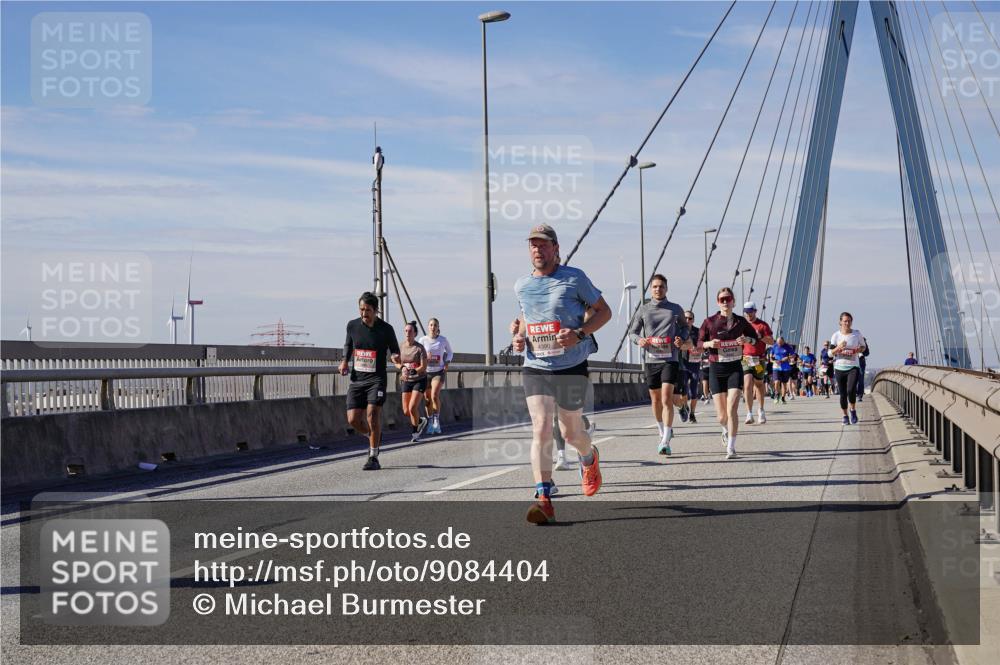 03.10.2025 - Köhlbrandbrückenlauf Michael Burmester http://msf.ph/oto/9084404 03.10.2025 12:42:36 Position 2 4390 meine-sportfotos.de