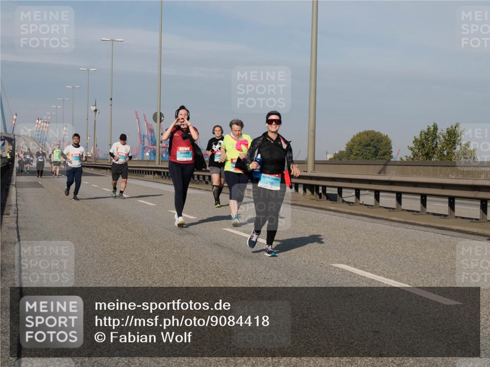 03.10.2025 - Köhlbrandbrückenlauf Fabian Wolf http://msf.ph/oto/9084418 03.10.2025 10:19:52 Position 3  meine-sportfotos.de
