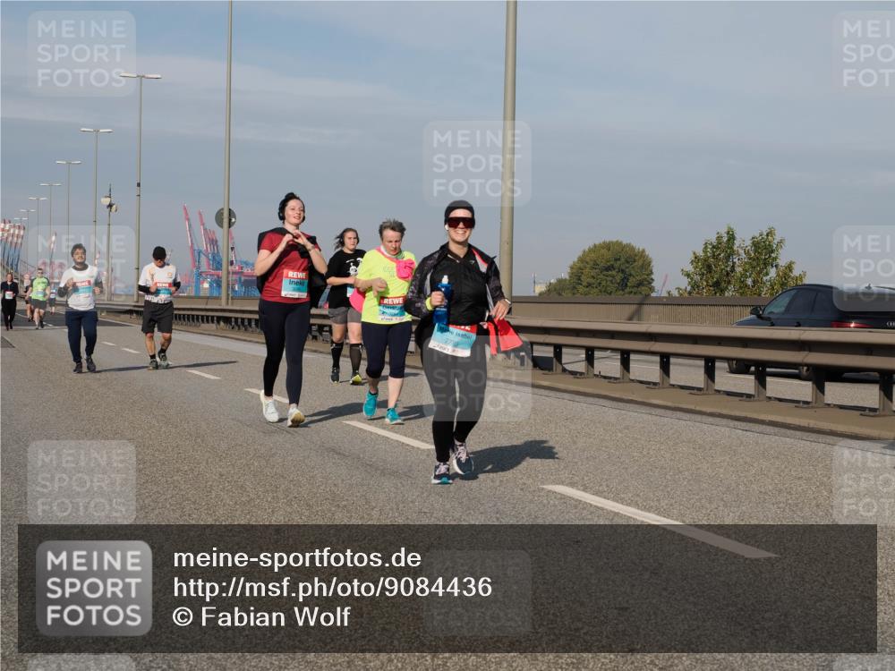 03.10.2025 - Köhlbrandbrückenlauf Fabian Wolf http://msf.ph/oto/9084436 03.10.2025 10:19:53 Position 3 2795 meine-sportfotos.de