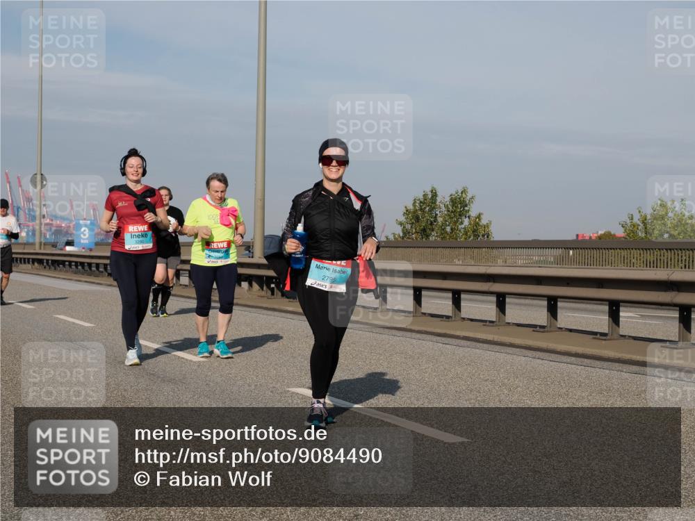 03.10.2025 - Köhlbrandbrückenlauf Fabian Wolf http://msf.ph/oto/9084490 03.10.2025 10:19:54 Position 3 3, 3280, 2795 meine-sportfotos.de