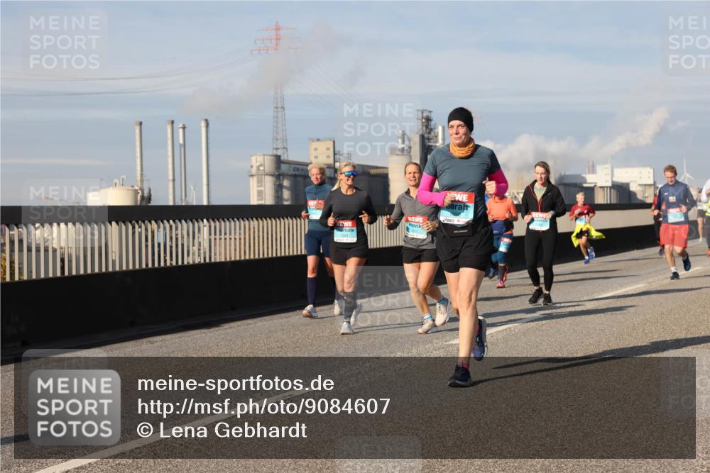 03.10.2025 - Köhlbrandbrückenlauf Lena Gebhardt http://msf.ph/oto/9084607 03.10.2025 10:05:19 Position 2 1394, 1998 meine-sportfotos.de