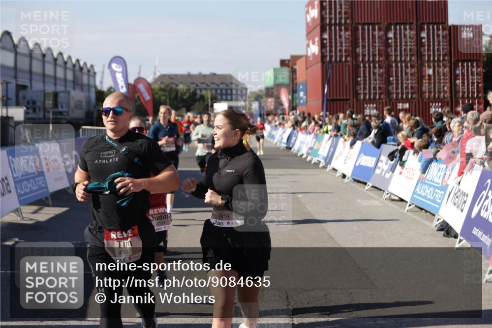 03.10.2025 - Köhlbrandbrückenlauf Jannik Wohlers http://msf.ph/oto/9084635 03.10.2025 13:18:31 Ziel 4154, 4280, 4341, 4560, 4760, 4796, 4819, 4826, 4882, 5178, 5192, 5379, 5440, 5722, 6084, 6700, 6758 meine-sportfotos.de