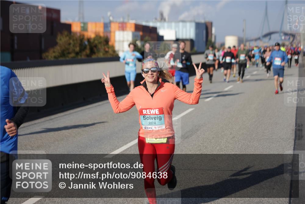 03.10.2025 - Köhlbrandbrückenlauf Jannik Wohlers http://msf.ph/oto/9084638 03.10.2025 10:06:58 Position 3 3074 meine-sportfotos.de