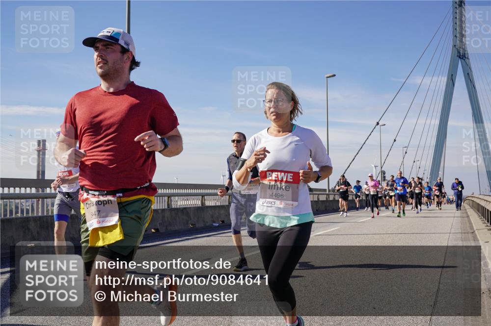 03.10.2025 - Köhlbrandbrückenlauf Michael Burmester http://msf.ph/oto/9084641 03.10.2025 12:42:43 Position 2 3447, 4444, 4496 meine-sportfotos.de
