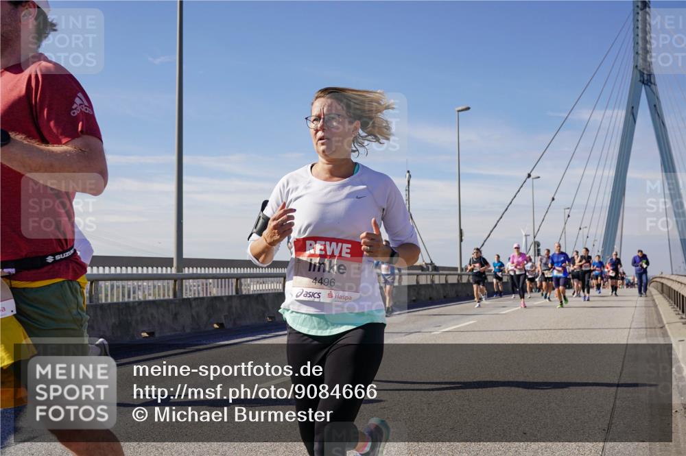 03.10.2025 - Köhlbrandbrückenlauf Michael Burmester http://msf.ph/oto/9084666 03.10.2025 12:42:43 Position 2 4496 meine-sportfotos.de