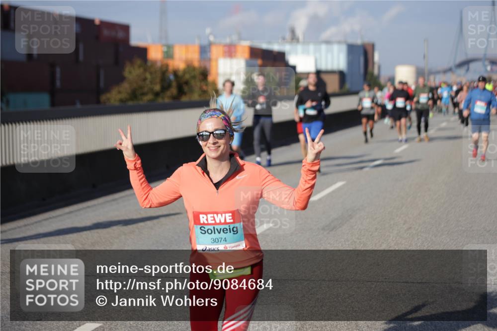 03.10.2025 - Köhlbrandbrückenlauf Jannik Wohlers http://msf.ph/oto/9084684 03.10.2025 10:06:58 Position 3 3074 meine-sportfotos.de