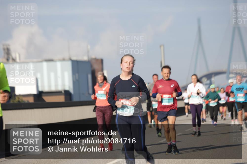 03.10.2025 - Köhlbrandbrückenlauf Jannik Wohlers http://msf.ph/oto/9084716 03.10.2025 09:56:27 Position 3 1654 meine-sportfotos.de