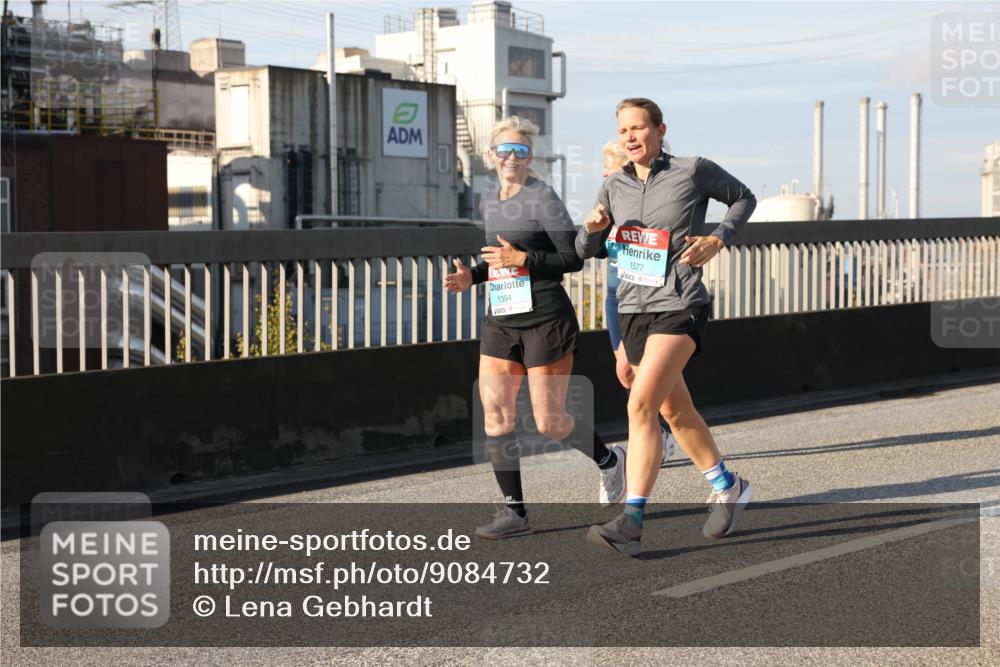 03.10.2025 - Köhlbrandbrückenlauf Lena Gebhardt http://msf.ph/oto/9084732 03.10.2025 10:05:21 Position 2 1394, 1577 meine-sportfotos.de