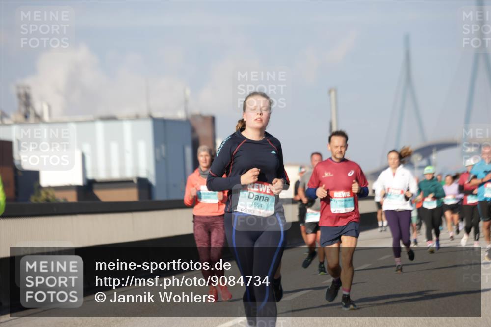 03.10.2025 - Köhlbrandbrückenlauf Jannik Wohlers http://msf.ph/oto/9084734 03.10.2025 09:56:28 Position 3 1654, 1945 meine-sportfotos.de