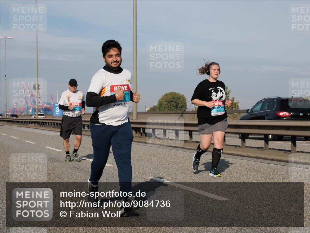 03.10.2025 - Köhlbrandbrückenlauf Fabian Wolf http://msf.ph/oto/9084736 03.10.2025 10:20:00 Position 3 3, 3370 meine-sportfotos.de
