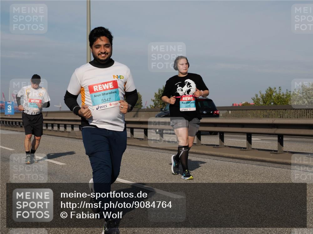 03.10.2025 - Köhlbrandbrückenlauf Fabian Wolf http://msf.ph/oto/9084764 03.10.2025 10:20:00 Position 3 3, 2425, 3347, 3370 meine-sportfotos.de
