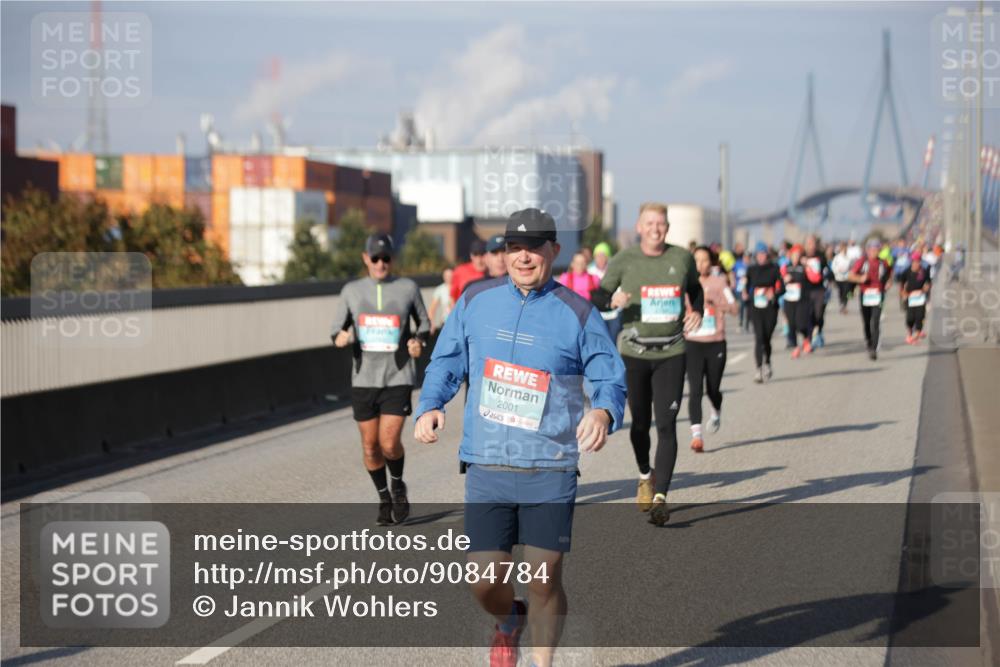 03.10.2025 - Köhlbrandbrückenlauf Jannik Wohlers http://msf.ph/oto/9084784 03.10.2025 10:07:04 Position 3 2001 meine-sportfotos.de