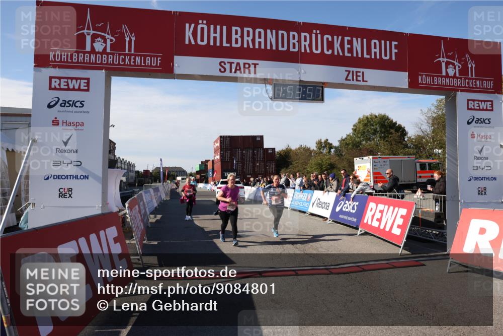 03.10.2025 - Köhlbrandbrückenlauf Lena Gebhardt http://msf.ph/oto/9084801 03.10.2025 13:53:57 Ziel 5603, 5819, 6529 meine-sportfotos.de