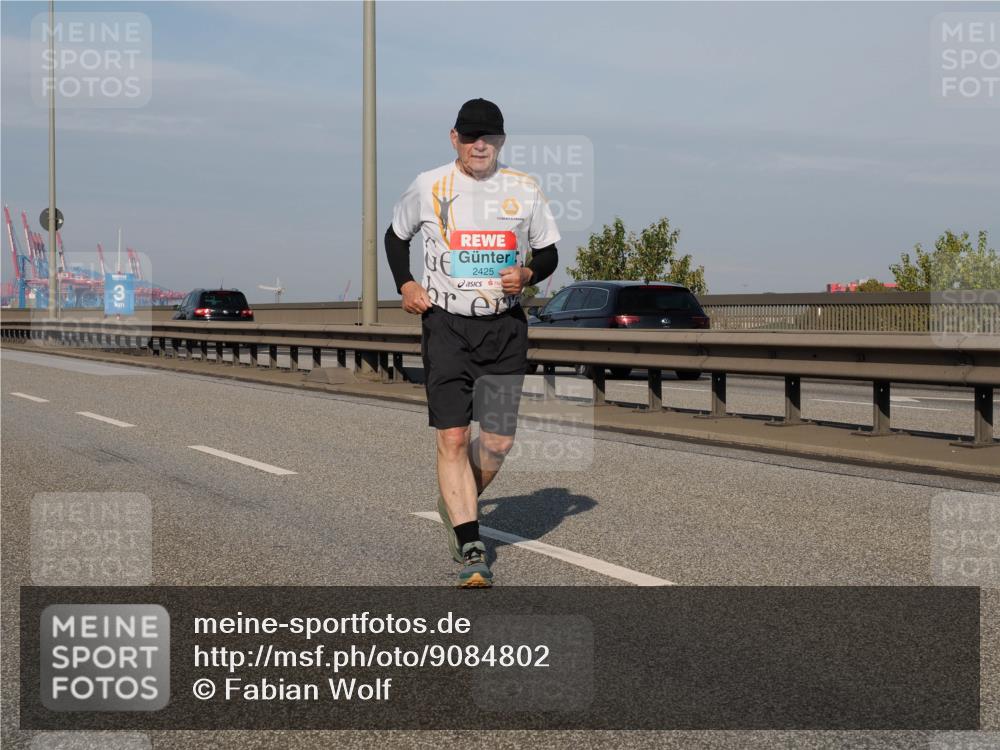 03.10.2025 - Köhlbrandbrückenlauf Fabian Wolf http://msf.ph/oto/9084802 03.10.2025 10:20:03 Position 3 2425 meine-sportfotos.de