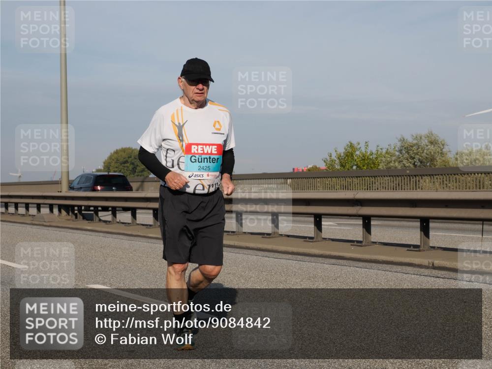 03.10.2025 - Köhlbrandbrückenlauf Fabian Wolf http://msf.ph/oto/9084842 03.10.2025 10:20:04 Position 3 2425 meine-sportfotos.de