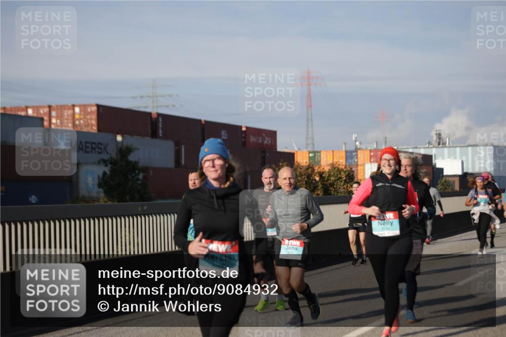 03.10.2025 - Köhlbrandbrückenlauf Jannik Wohlers http://msf.ph/oto/9084932 03.10.2025 10:07:16 Position 3 3199 meine-sportfotos.de
