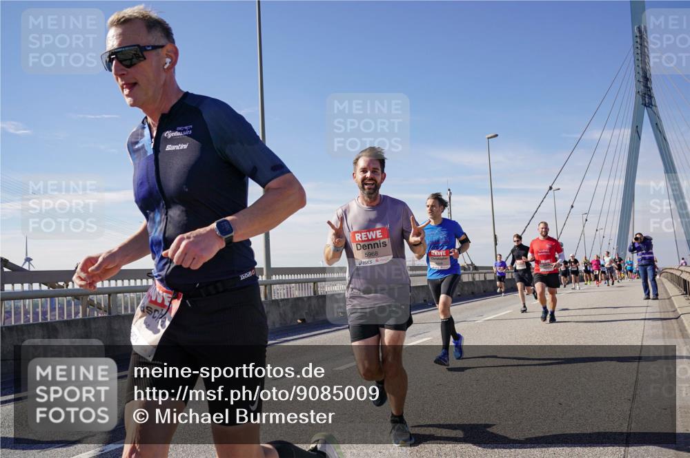 03.10.2025 - Köhlbrandbrückenlauf Michael Burmester http://msf.ph/oto/9085009 03.10.2025 12:42:53 Position 2 180250, 5968 meine-sportfotos.de